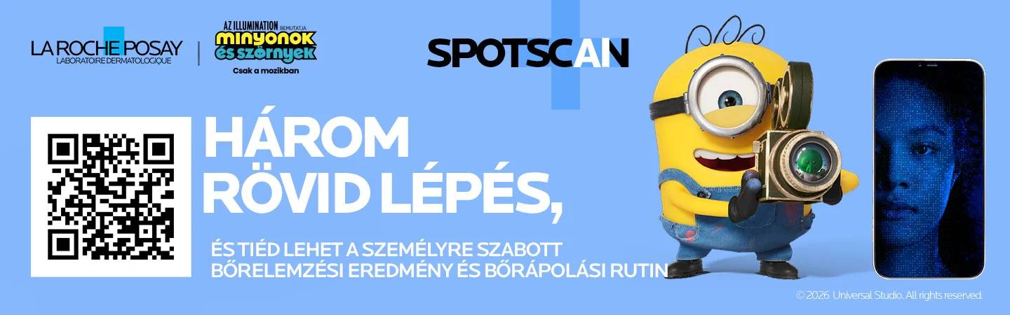 a fiú arcát mobiltelefonnal pásztázta
